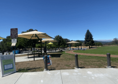 Crestview Park Picnic Tables At Beverley Terraces San Carlos Ca Photo By Vabrato Real Estate Services 400x284