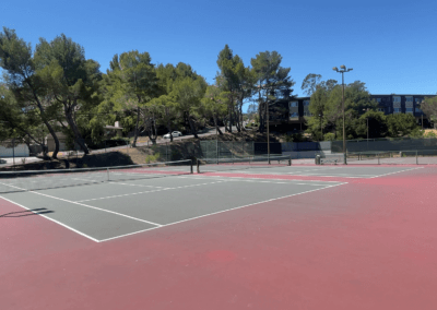 Highland Park Tennis Courts At Beverley Terraces San Carlos Ca Photo By Vabrato Real Estate Services 400x284