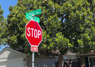 Streets Signs In Alder Manor San Carlos Ca Photo By Vabrato Real Estate Services 400x284