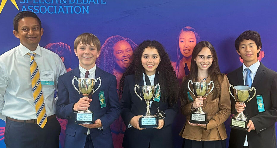 Tierra Linda Debate Team Wins World Schools Debate