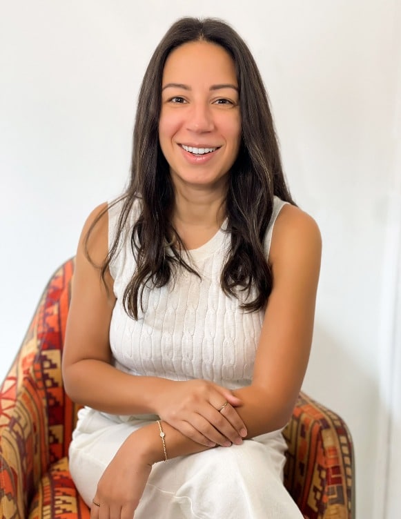 Judi Teran Photo