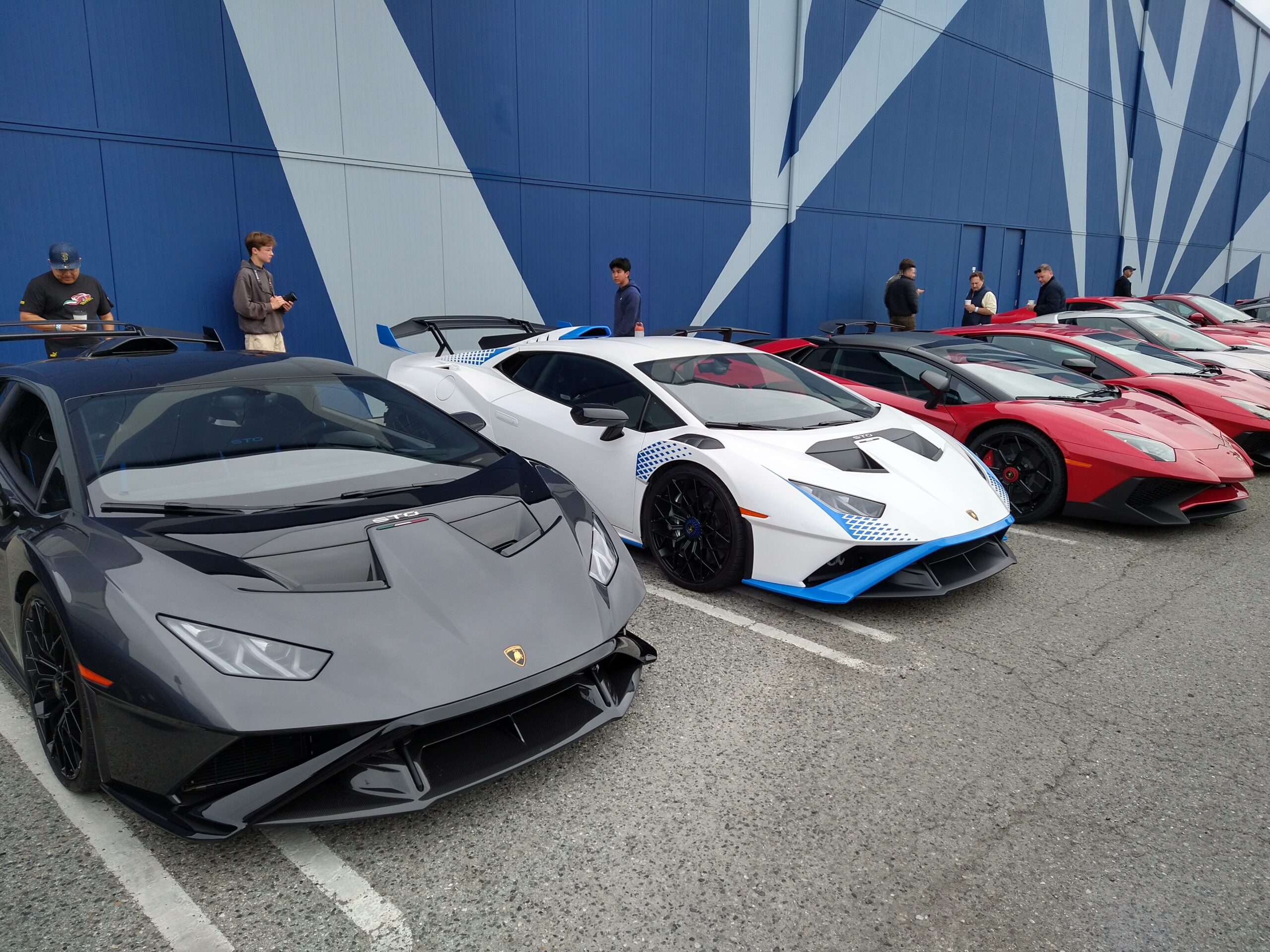 Exotic Car Show Hiller Aviation Museum 3