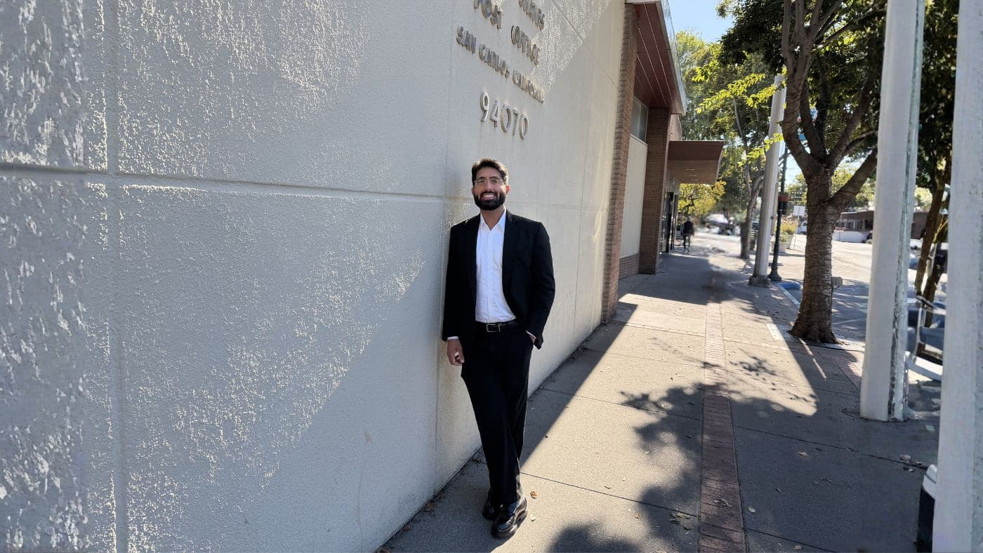 Frank Sidhu at the Post Office