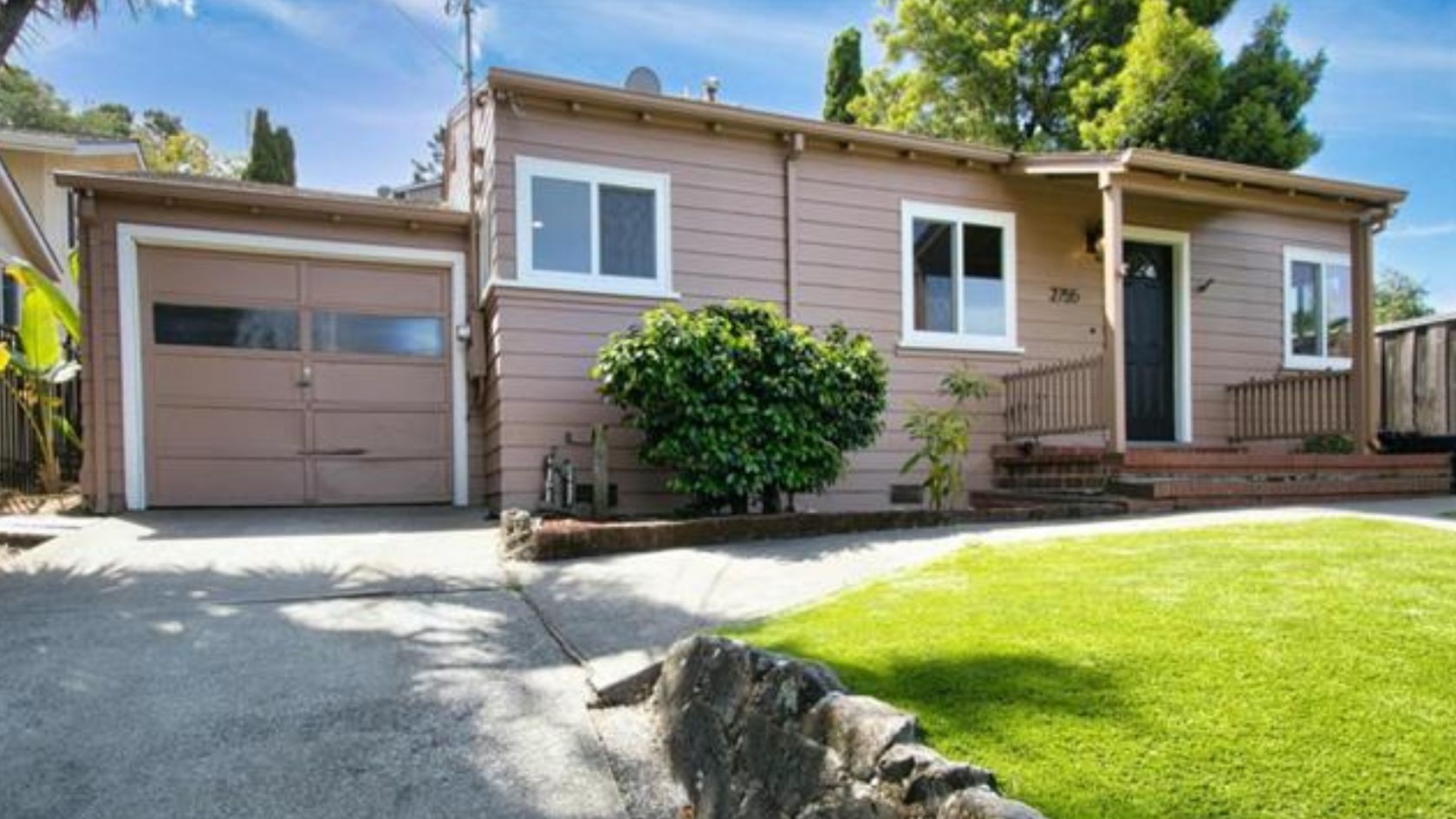 2755 San Carlos Avenue Lowest Home Sold July 2026 2755 San Carlos Avenue Lowest Home Sold July 2026